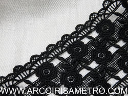 Renda Guipur entremeio - Flores