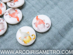 Botão com pé - gato com gorro