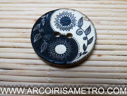 COCONUT BUTTON - SUNFLOWER IN BnW - 30MM