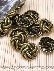 BOTÃO METÁLICO DE PÉ 36MM - NÓ