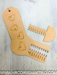 FORMA EM MDF PARA MEIAS DE ADULTO