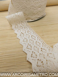 RENDA DE ALGODÃO -LOSANGOS/  BICOS CRU