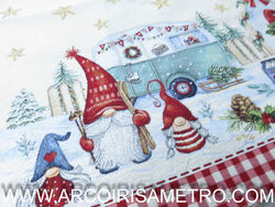 APRON - CHRISMAS WITH GNOMES