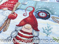 APRON - CHRISMAS WITH GNOMES