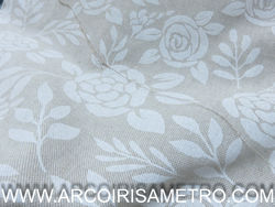 Bormio com linho - ROSAS BRANCAS